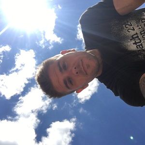 Meet your Posher, Josh